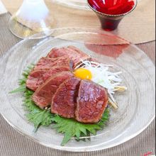ご褒美レシピ♪漬けローストビーフの白髪ねぎ添え