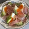 めんつゆで簡単♩【やみつきアボたまサラダ】の工程2