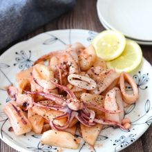 【イカと長芋のガーリックレモン醤油炒め】5分でちょっぱや!!