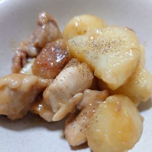 しゅうまいの作ってみた!投稿(【じゃがいもと鶏肉のガーリックバター醤油】ごはんがすすむ♪)