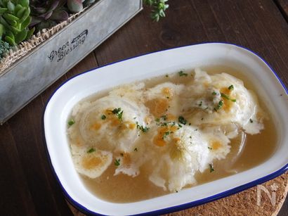 丸ごと新玉ねぎ煮のオニオングラタンスープ