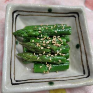 コスモスの作ってみた!投稿(アスパラ白だしわさび漬け『作りやすいのにめちゃ旨♪』)