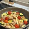 【ズッキーニとトマトのガリバタチキン】の工程3