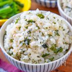 炊きたてご飯に混ぜるだけ！【わかめご飯】懐かしい給食の味