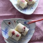 関東風　白あんとクリームチーズのモチモチ桜もち。