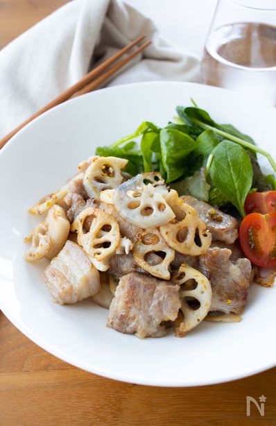 塩豚とれんこんの粒マスタード炒め【塩豚の作り方あり！】