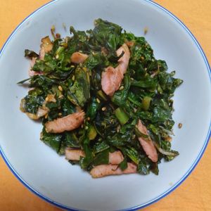 RON♪RONの作ってみた!投稿(【痩せたい時の大根葉とベーコンのふりかけ】味付け簡単♪)
