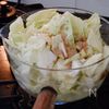 【ツナ缶で旨味アップ】甘くてほっこり!ツナとキャベツの味噌汁の工程1