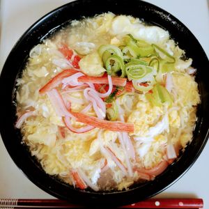 ゆみの作ってみた!投稿(【かにかま玉子のあんかけうどん】汁まで飲み干す旨だしうどん♪)