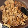 胡麻の風味が食欲そそる！超簡単【豚こまの甘辛照り胡麻】の工程2