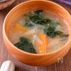 【ほうれん草とにんじんと玉ねぎのお味噌汁】の工程2