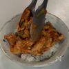 5分で完成!やみつき旨辛【キムチキン丼】の工程3