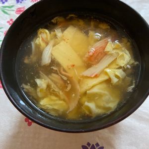 万福の作ってみた!投稿(５分でほっこり温まる
豆腐とカニカマのかき玉スープ)