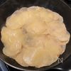 いくら焼いても足りない!「しらすとピーマンのじゃがいもピザ」の工程2