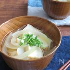 ほっこり簡単♪具沢山◎たまねぎと厚揚げのみそ汁