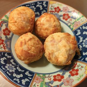 たりおの作ってみた!投稿(【はんぺんボール】餃子の皮でカリカリ！紅生姜入りレシピ)