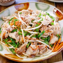 【豚バラ肉の旨塩野菜炒め】ご飯が進むスピードおかず♪