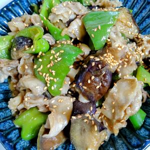 ゆみの作ってみた!投稿(【ワンパン！豚バラ茄子ピーマンのスタミナ味噌炒め】時短レシピ)
