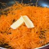 【 にんじんバタポンおにぎり 】の工程2