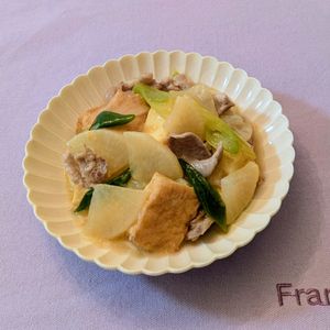 𝔂𝓾𝓶𝓲🍓の作ってみた!投稿(ピリッとおいしい♩大根と厚揚げのうま塩とろみ炒め)