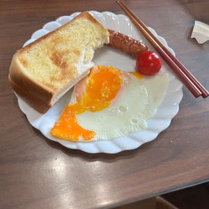 シャオランの作ってみた!投稿(夫が大はしゃぎする！【手作りガーリックトースト】)