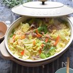野菜炒めラーメン鍋＊野菜を美味しく沢山とれる!