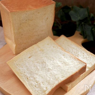 バターオイルなしでも絹のように軽く、繊細でやわらかな生食パン
