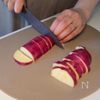ご飯が進む‼︎【さつまいものハニーマスタードチキン】の下準備