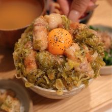 やみつき くるくるネギ塩豚バラ
