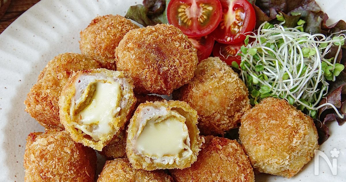 【とろ〜りチーズの豚カレーボールフライ】チーズが溢れる♪