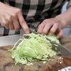 フライパンで！【キャベツ焼きシュウマイ】甘みたっぷりで絶品♡の工程1