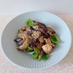 あーちゃん·͜· ♡の作ってみた!投稿(【照りとろ♡なす回鍋肉】ご飯との相性抜群ながっつりおかず!!)