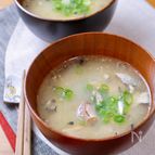 缶詰まるっと！『鯖缶のお味噌汁』