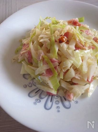 キャベツとベーコンのささっと《塩レモン》＆ヴィネガーソテー