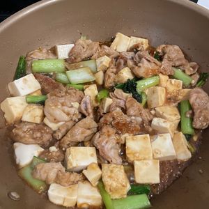 やんちゃガールズ年子ママの作ってみた!投稿(水切り不要！豚こまと豆腐の照りごま炒め・ご飯に乗せても最高！)