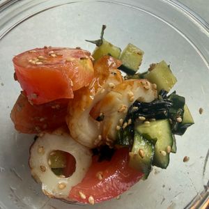 まきまきの作ってみた!投稿(トマトときゅうりとわかめの中華サラダ【#切って和えるだけ】)
