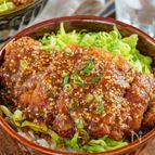 【たれしみしみ】キャベツがよく合う☆濃厚自慢のごま味噌カツ丼