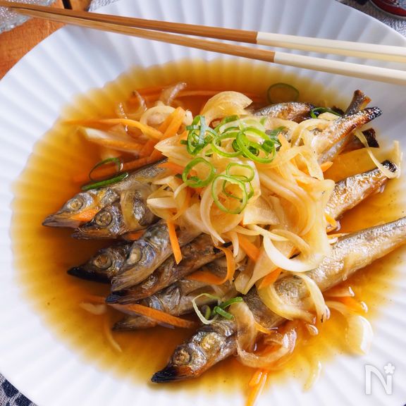 揚げずにさっぱり！『ししゃもの南蛮漬け』作り置き