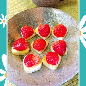 チョロリスの作ってみた!投稿(簡単可愛い♪ハートの苺シュガーパイ♡)