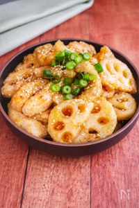 シャキッと香ばし◎【鶏れんこんの甘酢炒め】やみつきになる♡