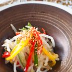 レンジで3分おかず＊シャキシャキもやしのごま酢サラダ
