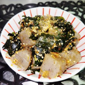 ヴェルの作ってみた!投稿(腸活にも◎【こんにゃくとわかめのピリ辛ごま炒め】あと一品に♪)