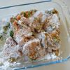 揚げずに簡単【鶏むね肉の青じそ唐揚げ】の工程2