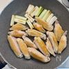 初夏にぴったり！とろ旨仕上げ♪【香ばし手羽中のさっぱり煮】の工程3