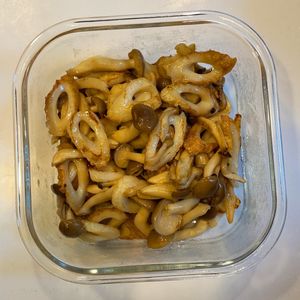 みわの作ってみた!投稿(旨みたっぷり♩しめじとちくわの醤油麹きんぴら)
