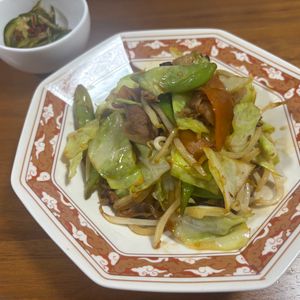こむぎの作ってみた!投稿(ごはんおかわり！本当に美味しい野菜炒め！お野菜シャキ！)