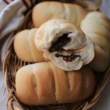 板チョコ包みのふんわりチョコパン