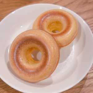 ミルクの作ってみた!投稿(米粉のはちみつ焼きドーナツ【砂糖不使用・油少なめ】)