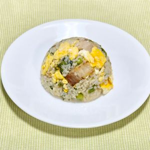 キャピタンの作ってみた!投稿(【菜の花炒飯】「ママおかわりある？」子どもが夢中で食べた)