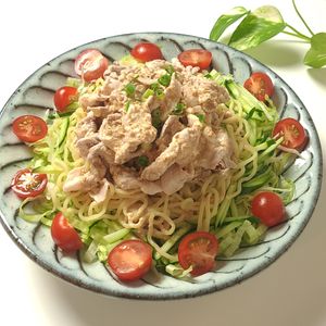 とのちゃまの作ってみた!投稿(うま辛ラーメンサラダ★麻辣ごまポン)